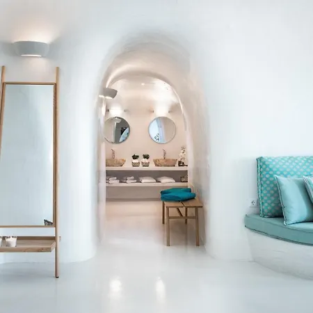 Maregio 4* Oia (Santorini)