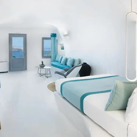 Maregio Hotel Oia (Santorini)